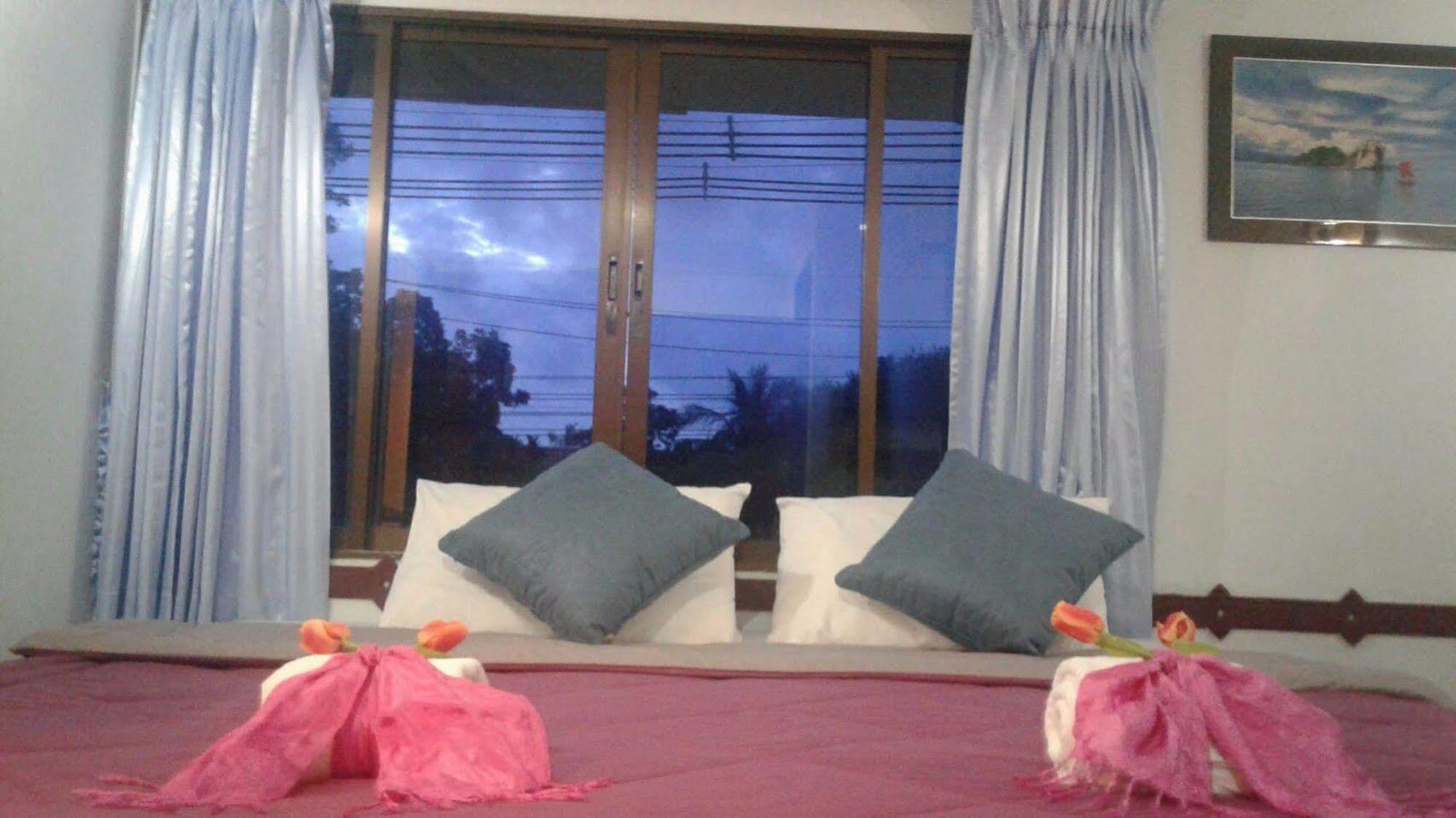 Khaolak Traveller Lodge 카오락 외부 사진