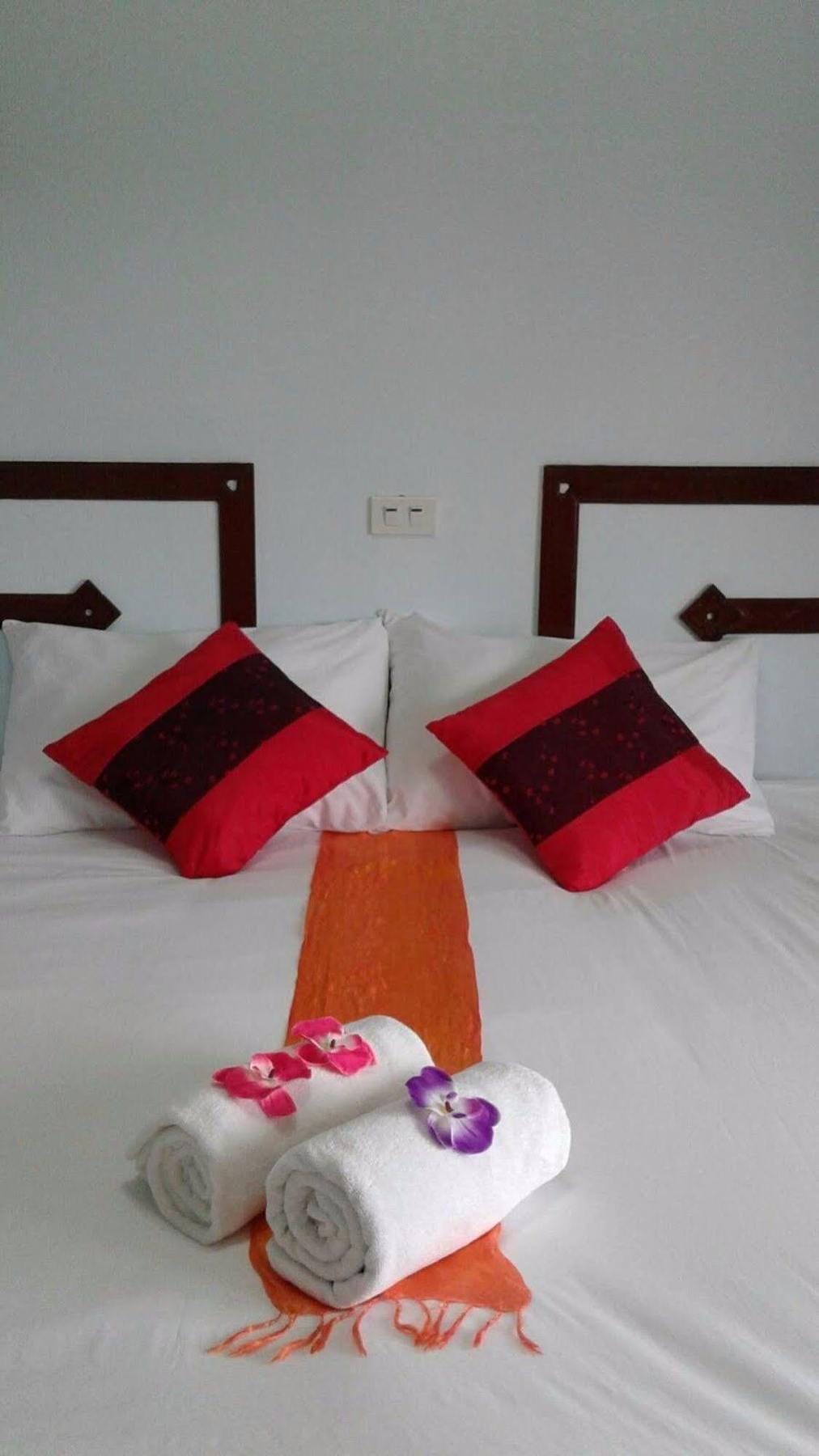 Khaolak Traveller Lodge 카오락 외부 사진
