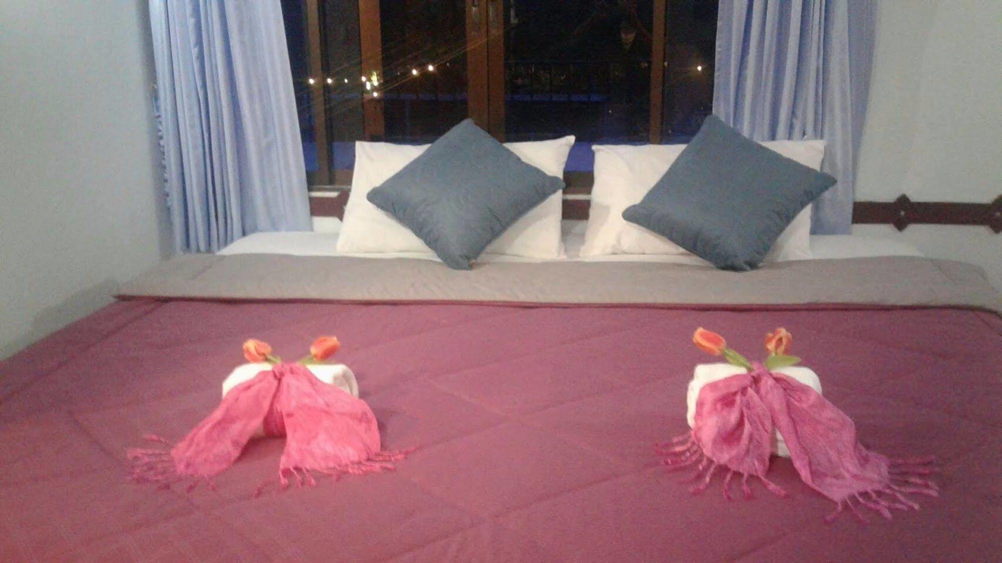 Khaolak Traveller Lodge 카오락 외부 사진