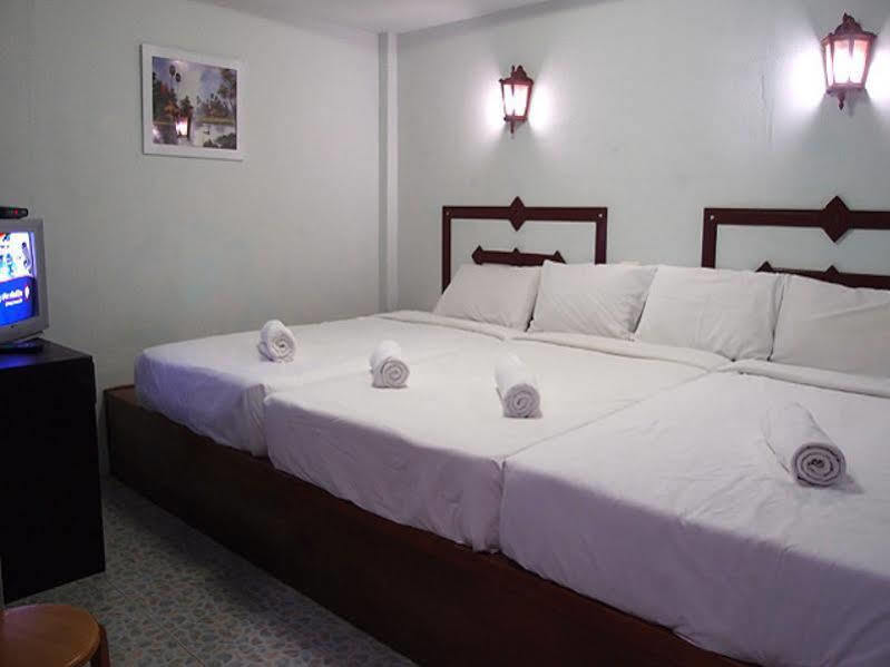 Khaolak Traveller Lodge 카오락 외부 사진